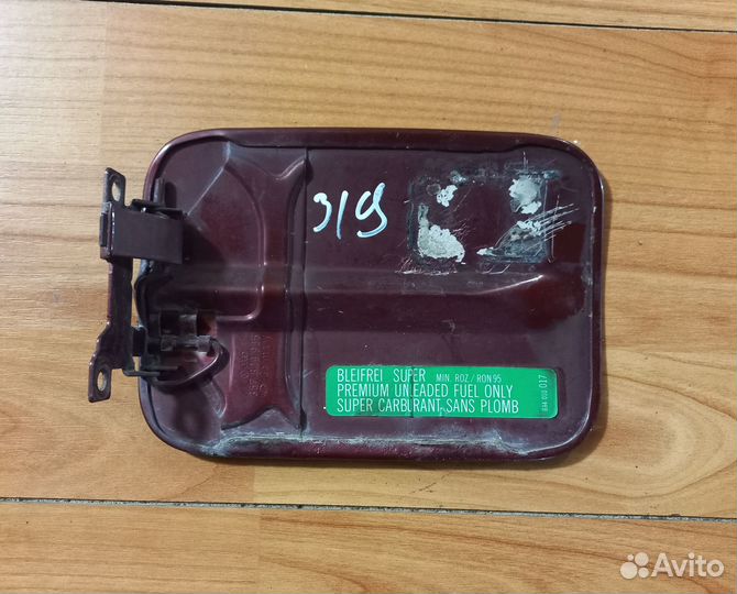 Лючок бензобака Пассат Б3