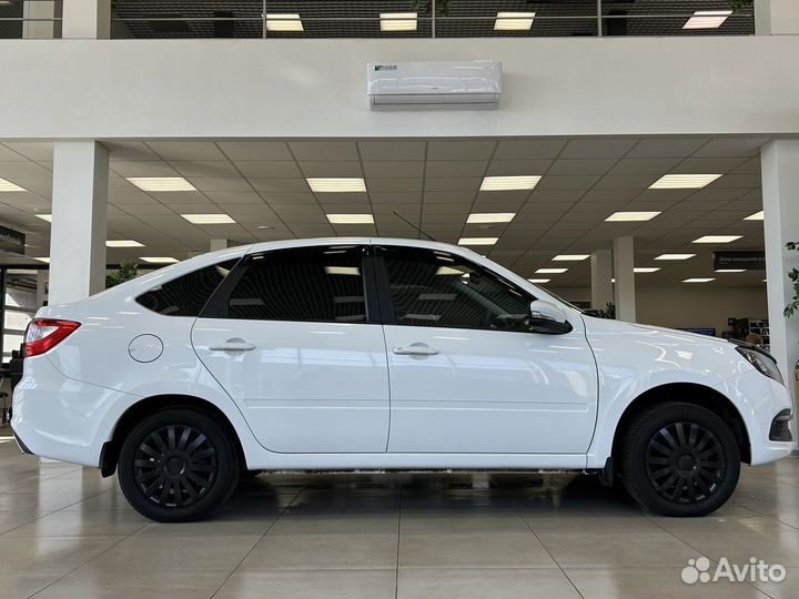 LADA Granta 1.6 МТ, 2022, 14 000 км