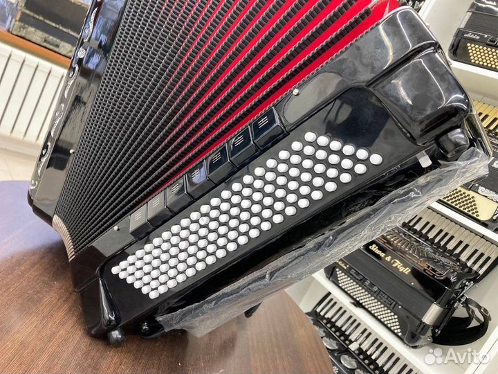 Аккордеон Юпитер 4/4