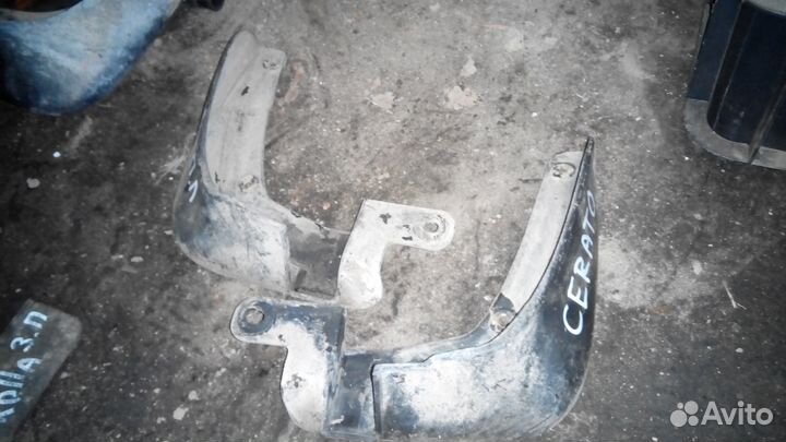Брызговик передний церато 2 cerato 2 2009-13