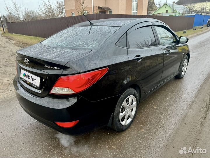 Hyundai Solaris 1.6 МТ, 2011, 193 500 км