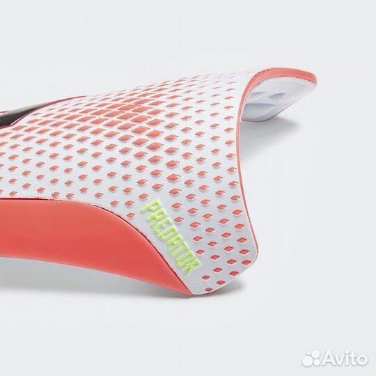 Футбольные щитки Predator 20 League