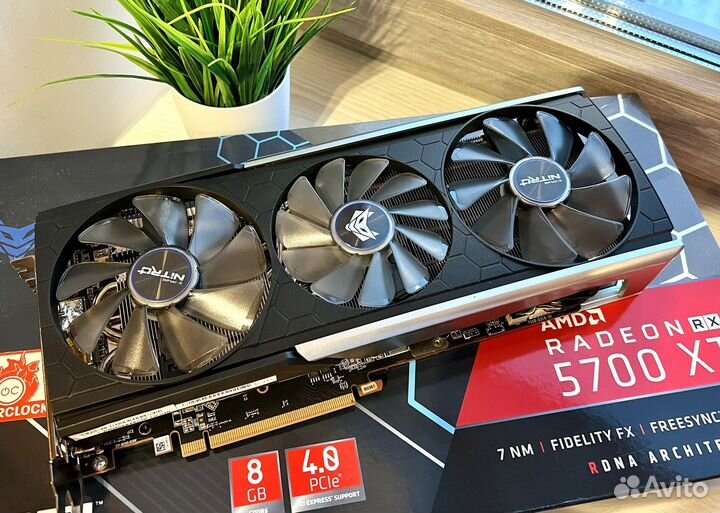 Sapphire rx 5700 xt nitro plus SE + 8GB