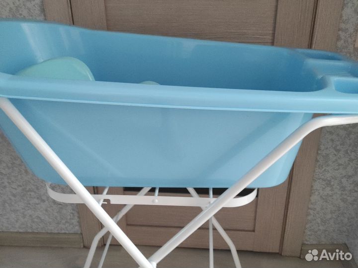 Подставка под ванну