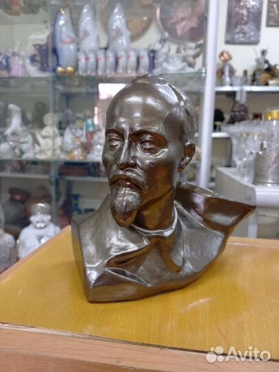Бюст Дзержинского.металл.20см
