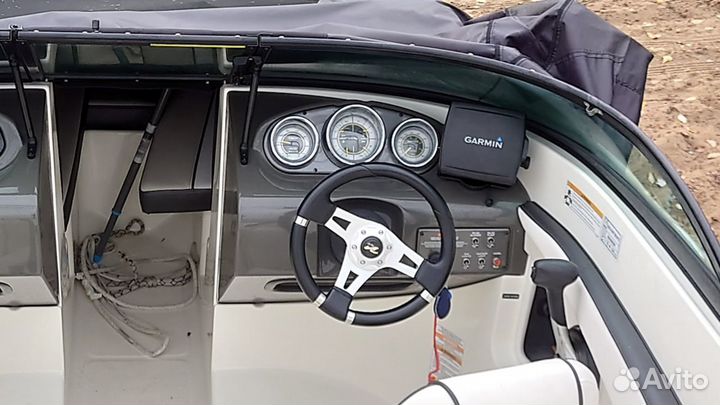 Моторный катер Sea Ray 190 Sport