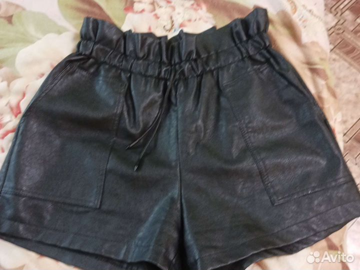 Шорты женские