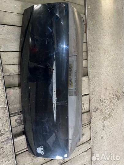 Крышка багажника Chrysler 300C