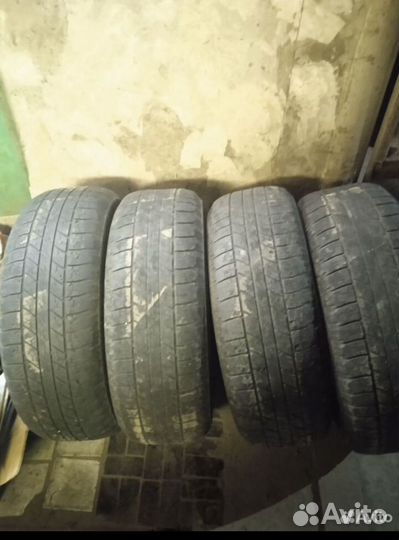 Goodyear Wrangler HP 255/65 R17