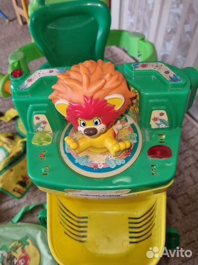 Детский 3х колесный велосипед с ручкой