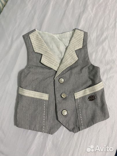 Жилет для малыша и брюки