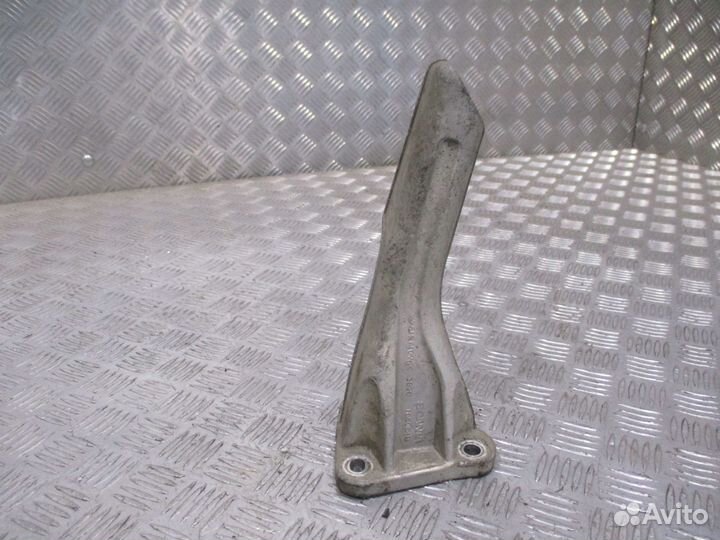 Кронштейн интеркуллера Scania 1850648