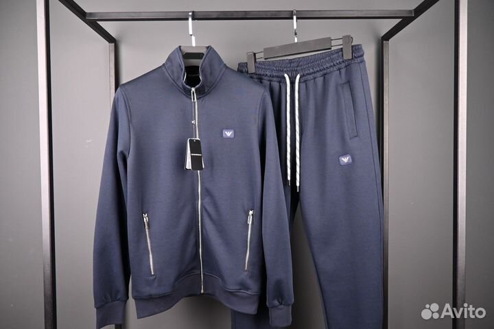 Спортивный костюм Armani Шоу-рум
