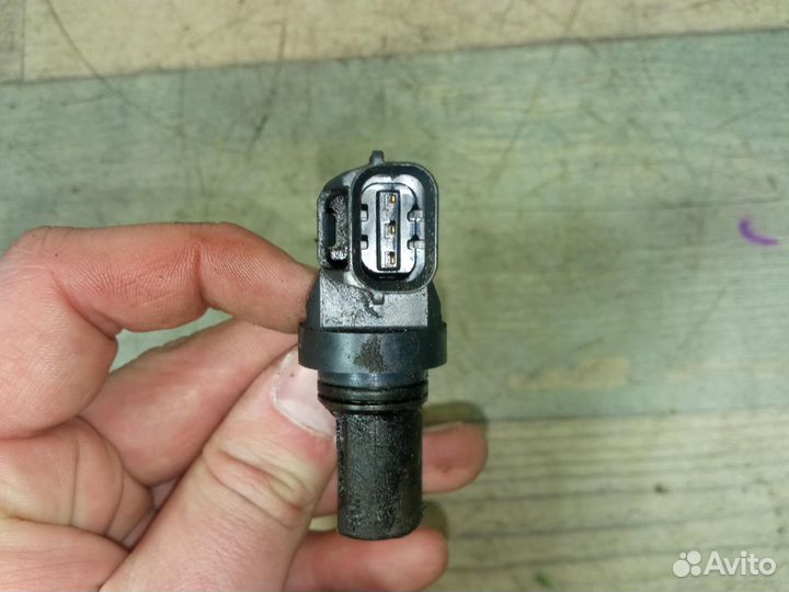 Датчик распредвала L3-VDT 2.3T Mazda CX-7 Mazda 3