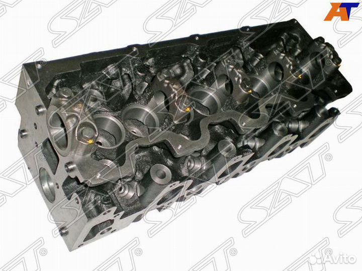 Головка блока цилиндров Toyota Toyoace 5L