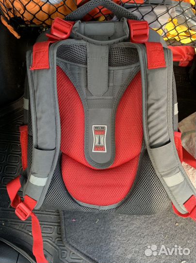 Портфель школьный для девочки