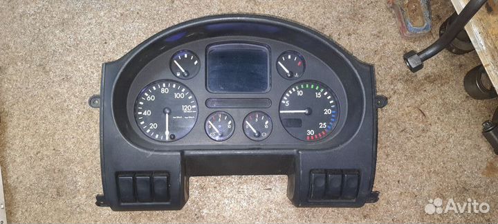 1365463 DAF Панель приборов