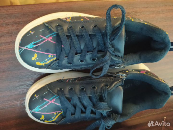Кросовки для девочек 33 размер