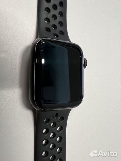 Часы apple watch se 40mm