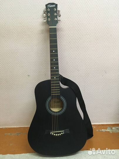 Акустическая гитара belucci