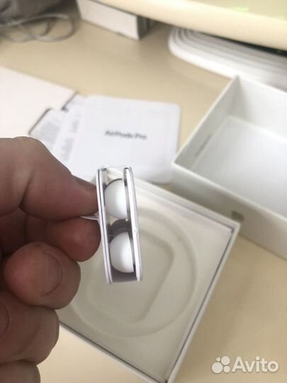 Беспроводные наушники apple airpods pro 2