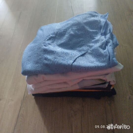 Пакет одежды для женщины (60-62 р-р)