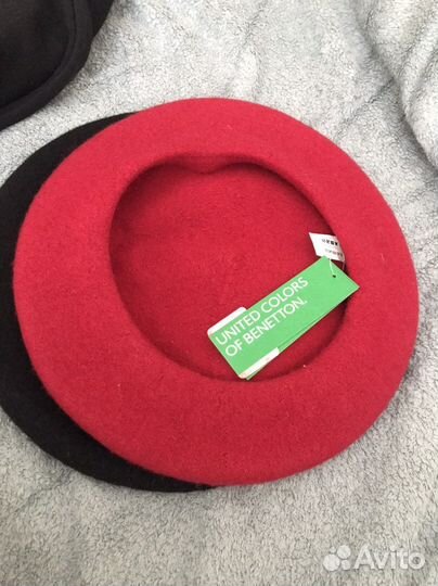 Шапка берет женская benetton