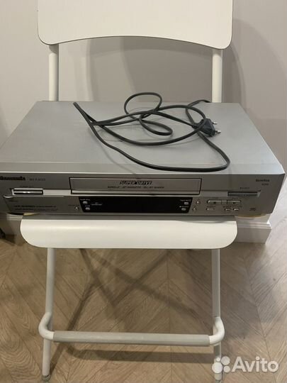 Видеомагнитофон NV-FJ620 panasonic