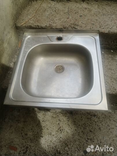 Мойка кухонная из нержавейки бу в комплекте