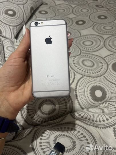 iPhone 6S, 16 ГБ