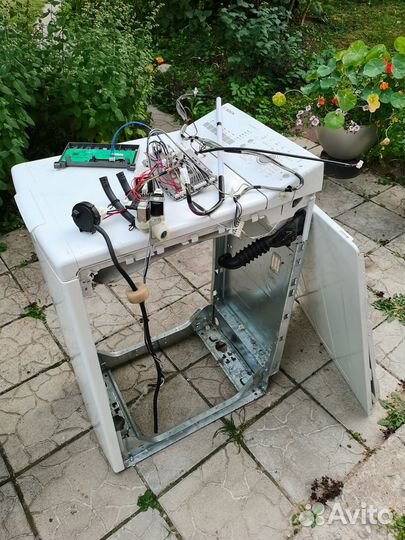 Стиральная машина Bosch. Запчасти