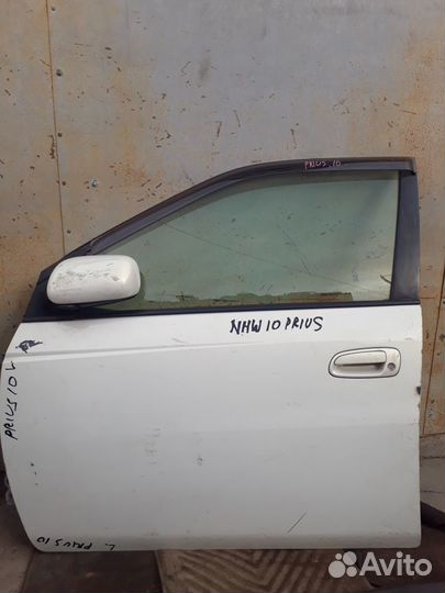 Дверь Toyota Prius 10