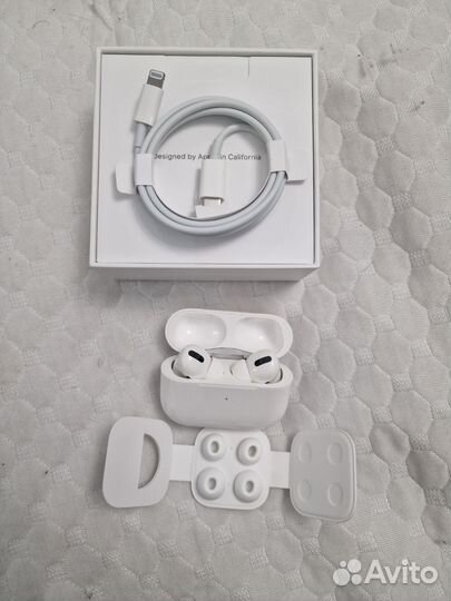 Наушники apple airpods pro