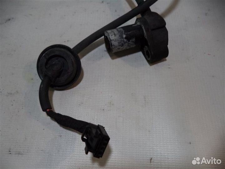 Датчик ABS передний Audi A4 Avant B7 ALT 2006