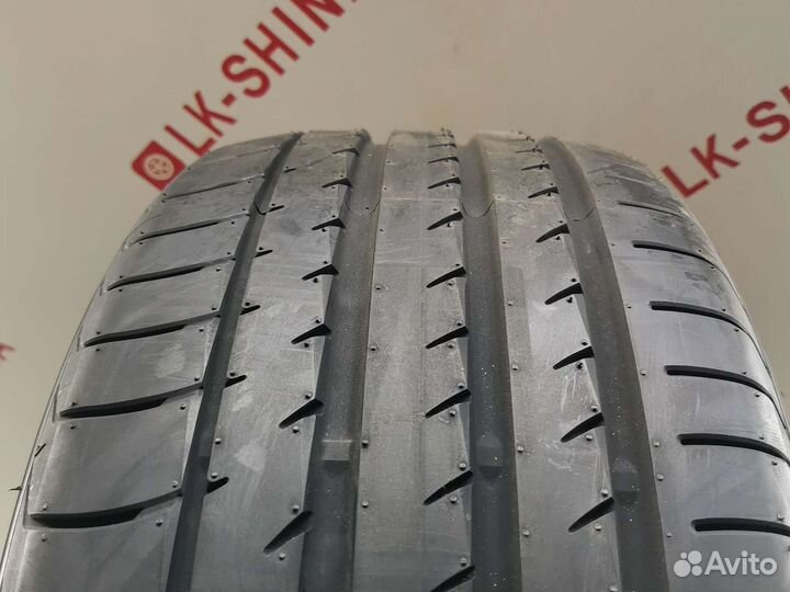 Yokohama Advan Sport V105 245/40 R18 93Y
