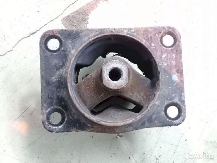 Опора двигателя (подушка двс) левая 11620-80JA0 Su