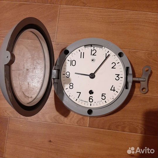 Корабельные часы