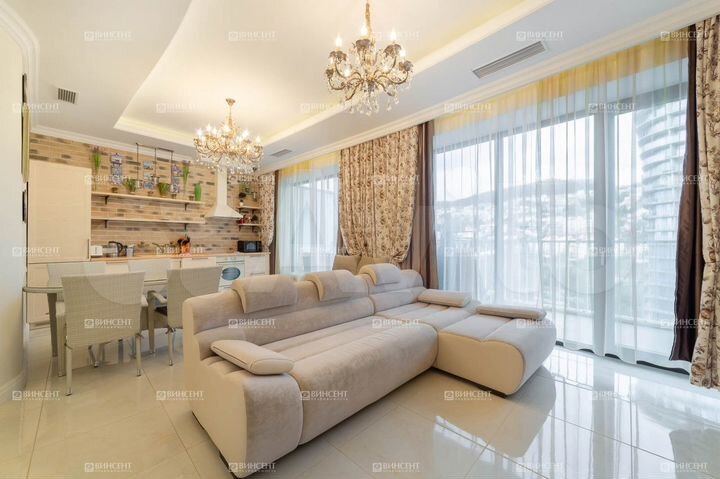 3-к. квартира, 100 м², 14/24 эт.