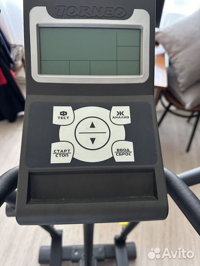 Эллиптический тренажер torneo