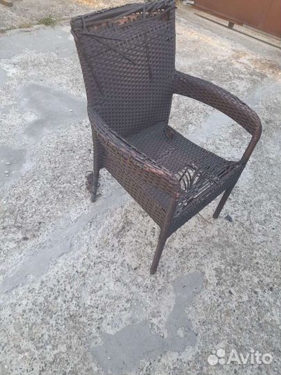 Ремонт мебели из ротанга