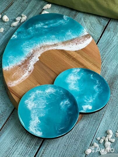 Сервировочная доска из бука с эпоксидной смолой