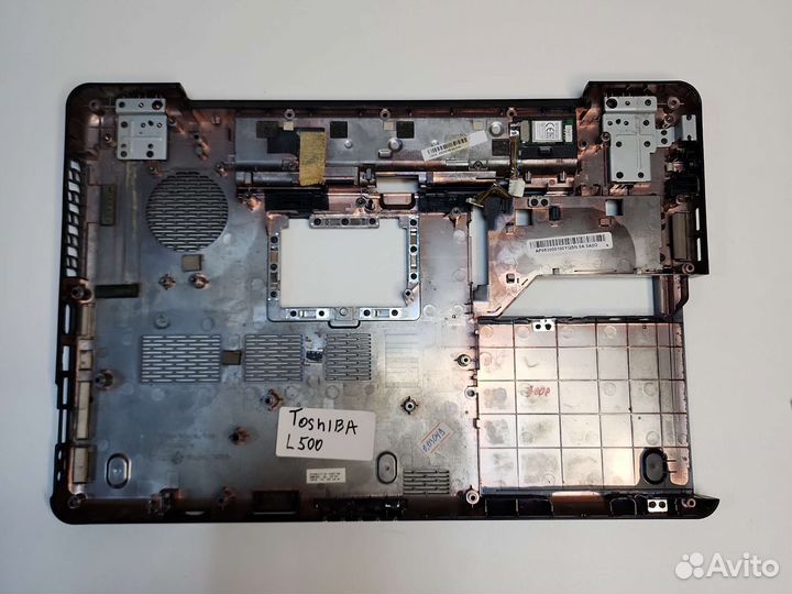 Поддон ноутбука toshiba L500