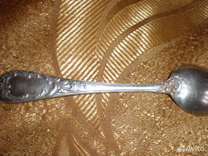 Старинные столовые приборы 