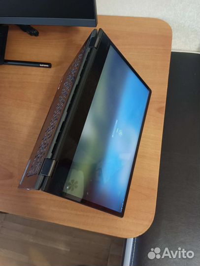 Ноутбук lenovo yoga
