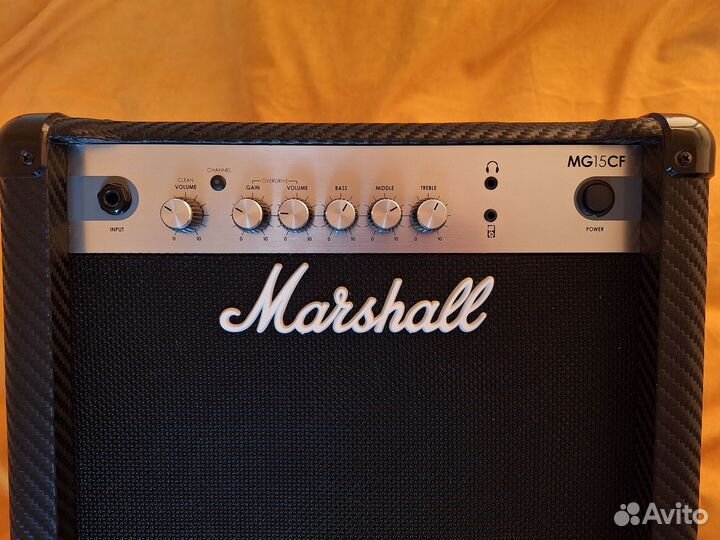 Комбоусилитель Marshall mg15 cf