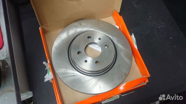 Тормозные диски Лада калина R15 спорт