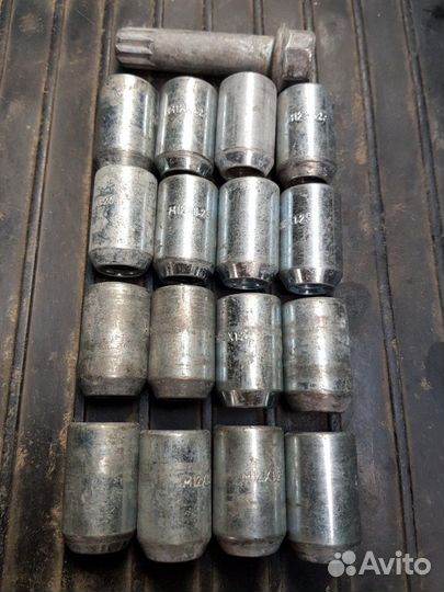 Гайки колёсные М12*1.25