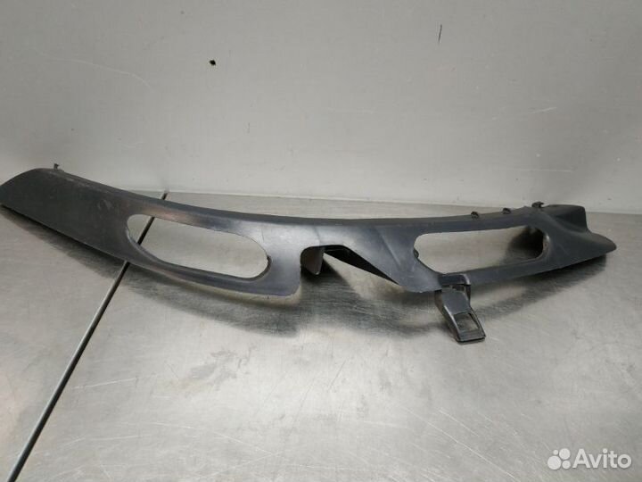 Кронштейн бампера передний правый Citroen C3 2003