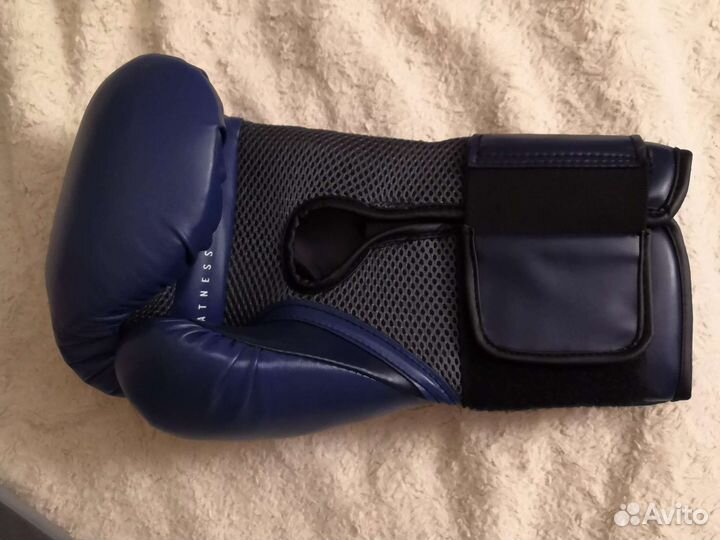 Боксерские перчатки 14oz Everlast Elite ProStyle