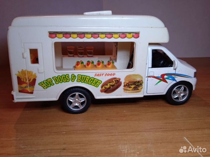 Игрушка Фургон fast food кинсмарт (кинсфан)